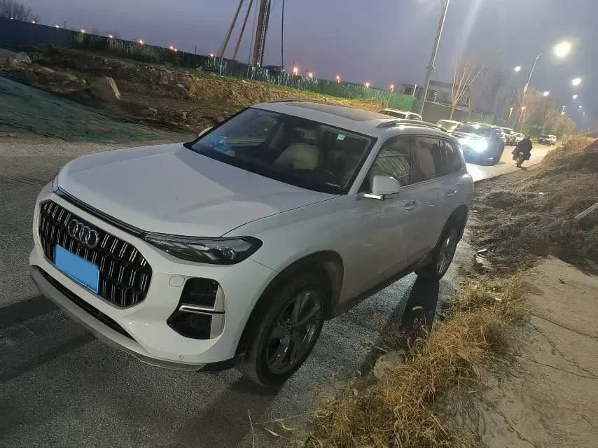 2022 Audi Q5 e-tron BEV 83.4KWH,autocango,china used car exporter,china ev exporter,chinese used car exporter,chinese used ev exporter