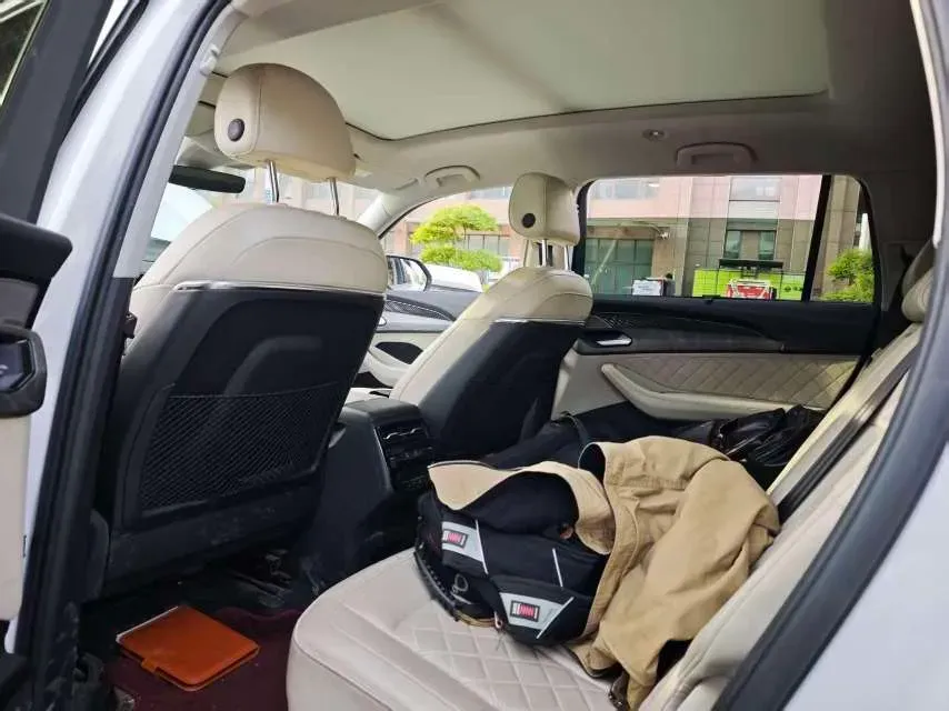 2022 Audi Q5 e-tron BEV 83.4KWH,autocango,china used car exporter,china ev exporter,chinese used car exporter,chinese used ev exporter