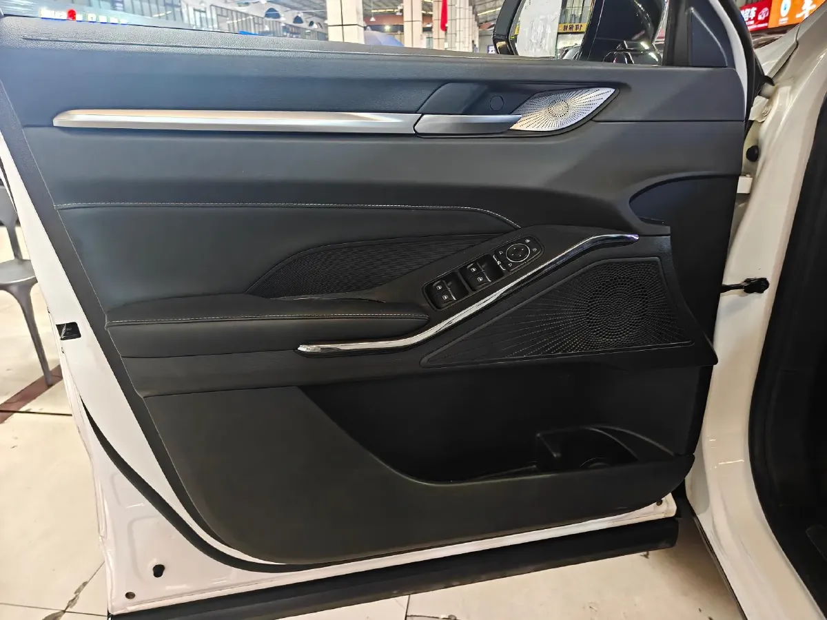 2021 Haval H6 1.5T 169HP L4 7DCT,autocango,china used car exporter,china ev exporter,chinese used car exporter,chinese used ev exporter