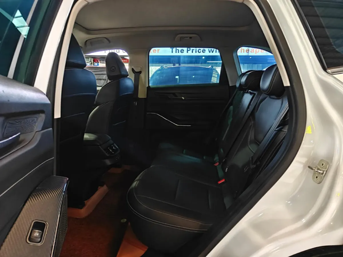 2021 Haval H6 1.5T 169HP L4 7DCT,autocango,china used car exporter,china ev exporter,chinese used car exporter,chinese used ev exporter