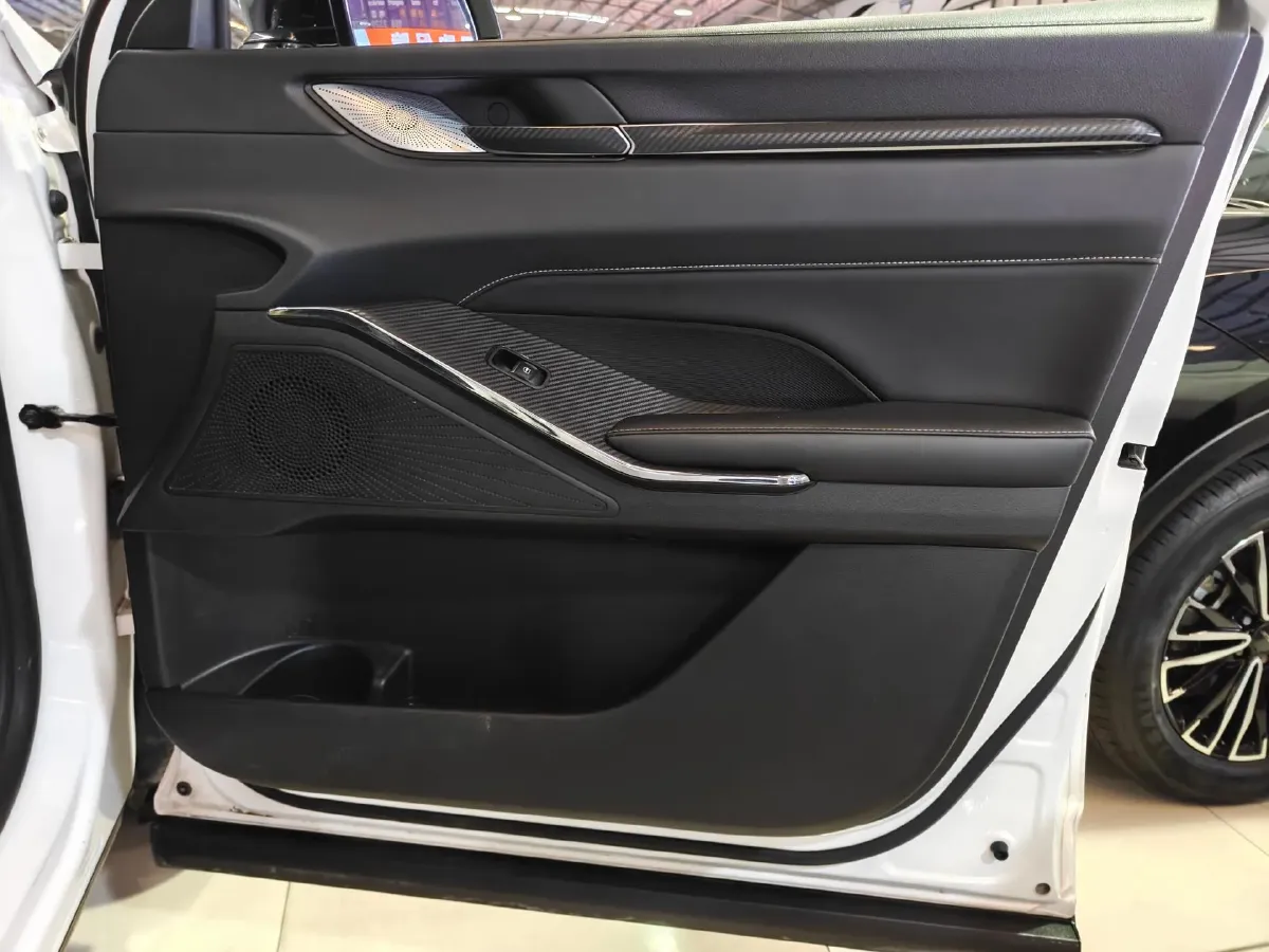 2021 Haval H6 1.5T 169HP L4 7DCT,autocango,china used car exporter,china ev exporter,chinese used car exporter,chinese used ev exporter