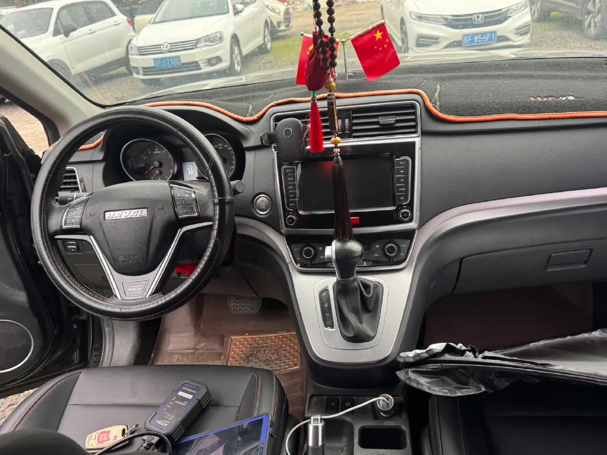 2019 Haval M6 1.5T 150HP L4 7DCT,autocango,china used car exporter,china ev exporter,chinese used car exporter,chinese used ev exporter