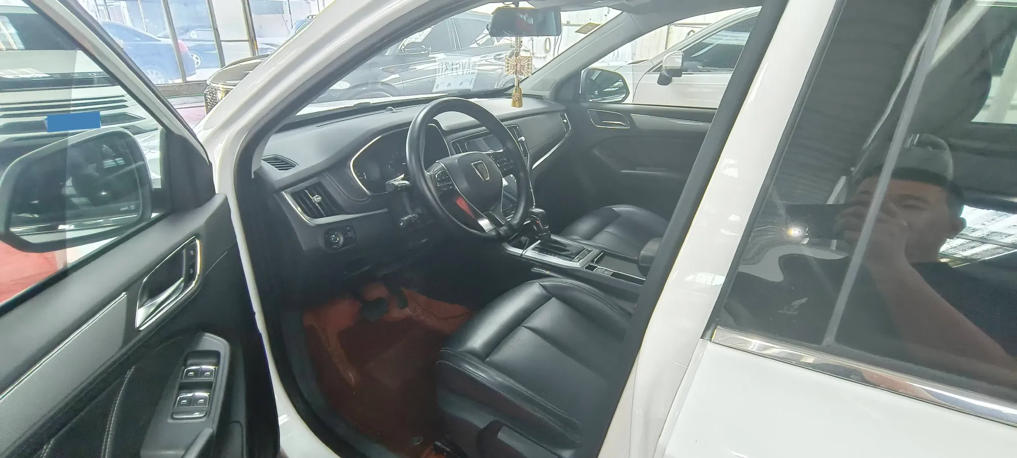 2018 Roewe RX5 1.5T 169HP L4 7DCT,autocango,china used car exporter,china ev exporter,chinese used car exporter,chinese used ev exporter