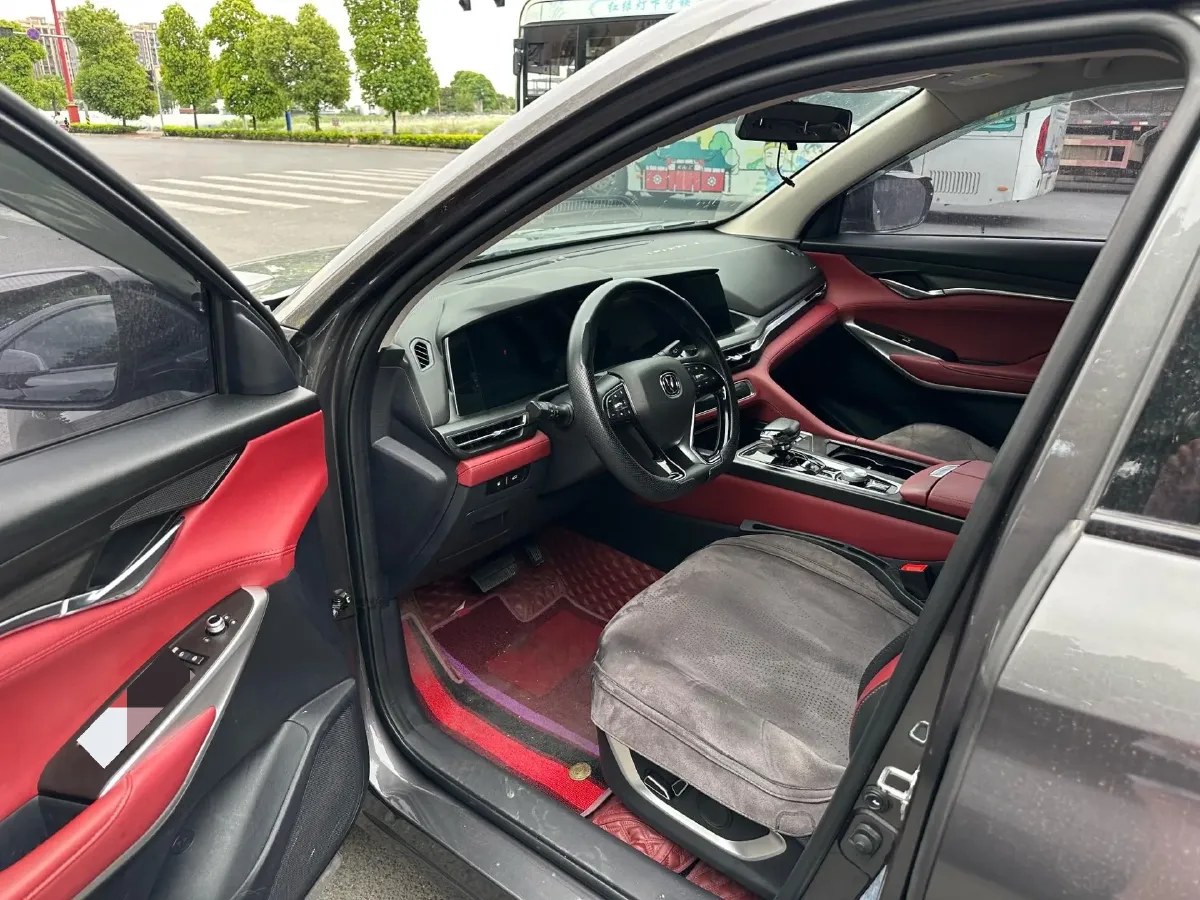 2020 ChangAn CS75 Plus 1.5T 178HP L4 6AT,autocango,china used car exporter,china ev exporter,chinese used car exporter,chinese used ev exporter