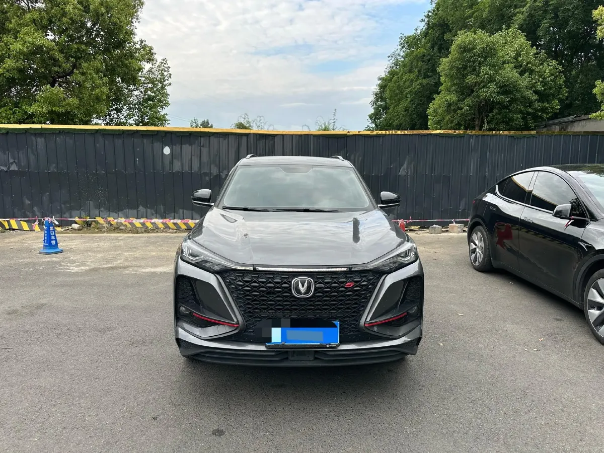 2020 ChangAn CS75 Plus 1.5T 178HP L4 6AT,autocango,china used car exporter,china ev exporter,chinese used car exporter,chinese used ev exporter
