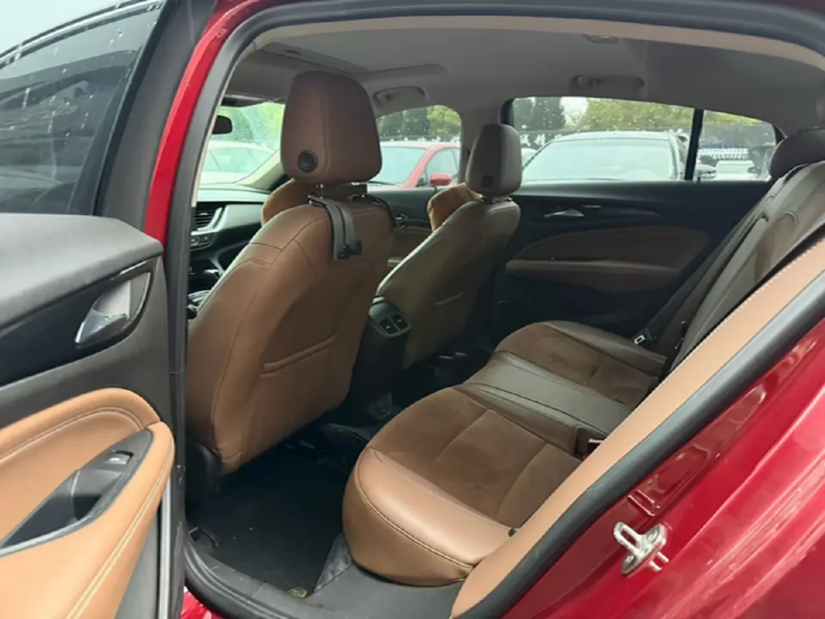 2019 Buick Regal 1.5T 170HP L4 9AT,autocango,china used car exporter,china ev exporter,chinese used car exporter,chinese used ev exporter