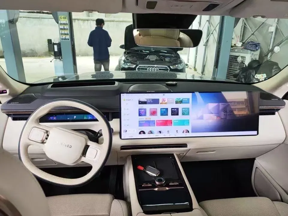 2025 LYNK&CO 900 2.0T 254HP L4 3DHT PHEV,autocango,china used car exporter,china ev exporter,chinese used car exporter,chinese used ev exporter