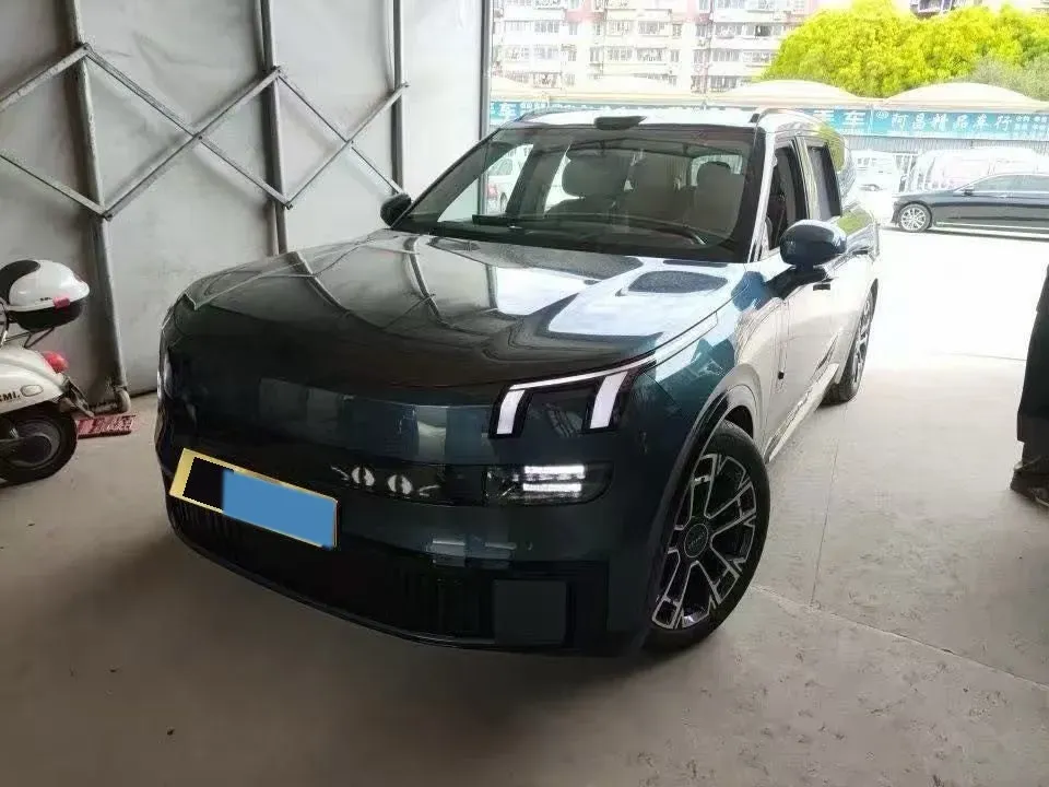 2025 LYNK&CO 900 2.0T 254HP L4 3DHT PHEV,autocango,china used car exporter,china ev exporter,chinese used car exporter,chinese used ev exporter