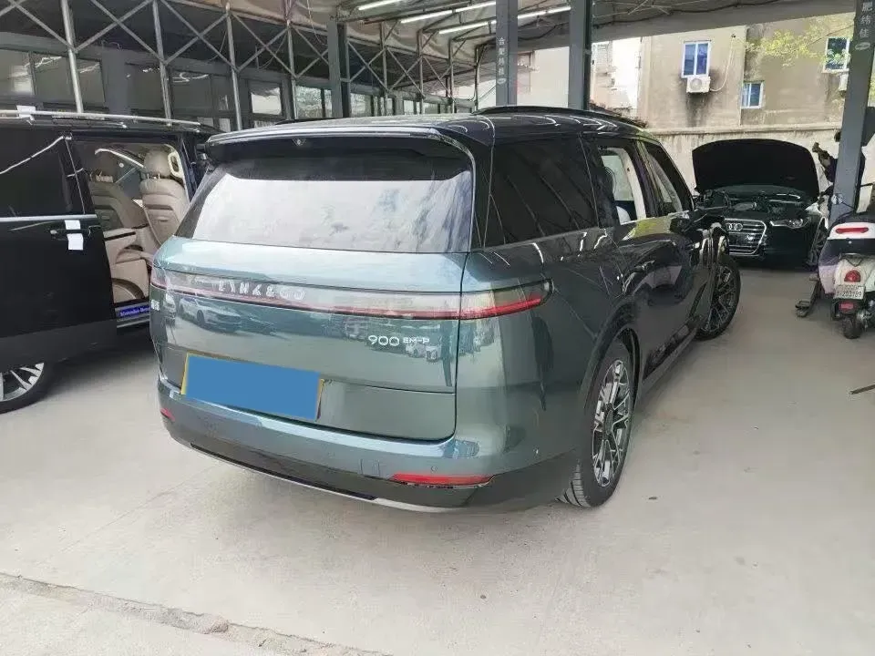2025 LYNK&CO 900 2.0T 254HP L4 3DHT PHEV,autocango,china used car exporter,china ev exporter,chinese used car exporter,chinese used ev exporter