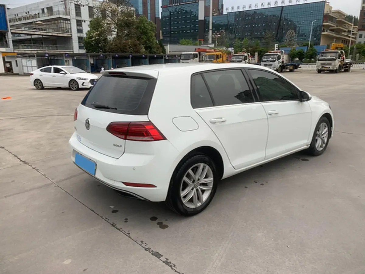 2018 Volkswagen Golf 1.6L 110HP L4 6AT,autocango,china used car exporter,china ev exporter,chinese used car exporter,chinese used ev exporter