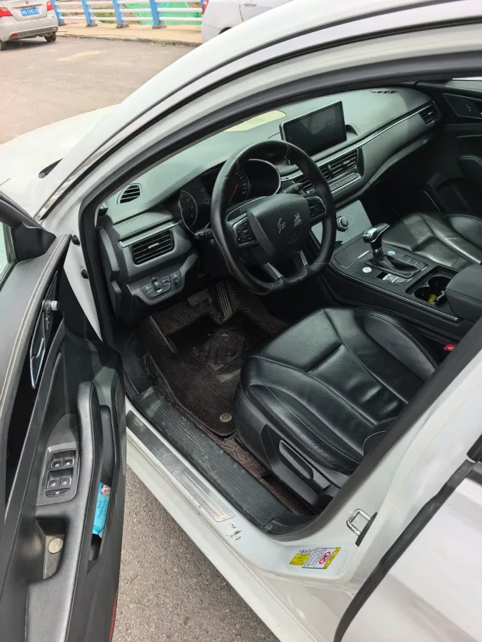 2019 HongQi H5 1.8T 180HP L4 6AT,autocango,china used car exporter,china ev exporter,chinese used car exporter,chinese used ev exporter