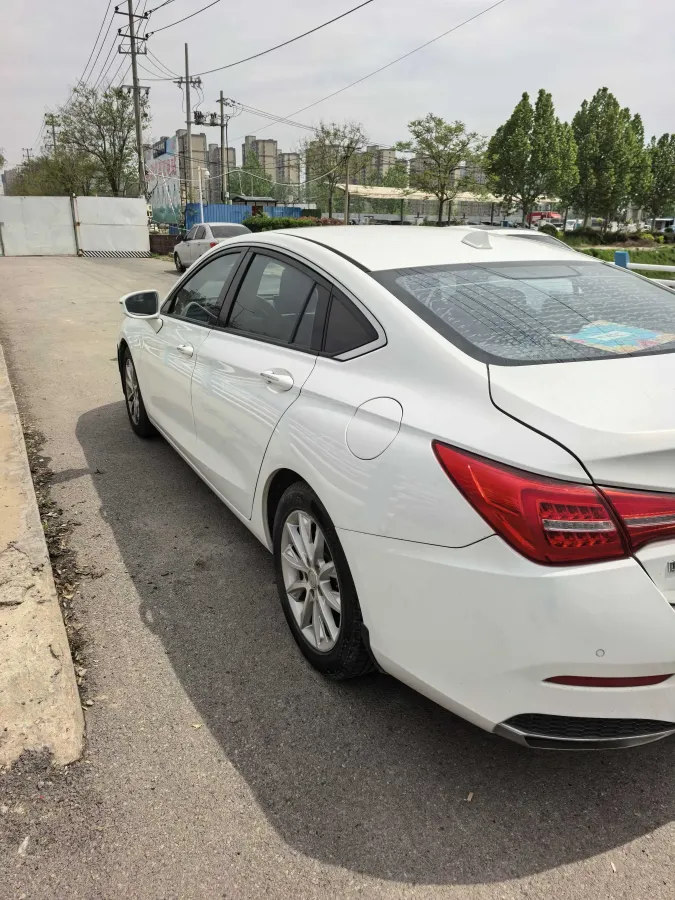 2019 HongQi H5 1.8T 180HP L4 6AT,autocango,china used car exporter,china ev exporter,chinese used car exporter,chinese used ev exporter