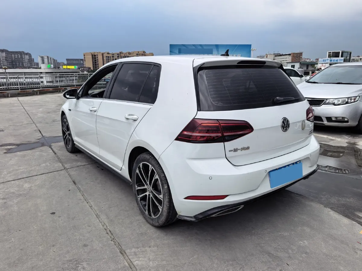 2020 Volkswagen Golf 1.4T 150HP L4 7DCT,autocango,china used car exporter,china ev exporter,chinese used car exporter,chinese used ev exporter