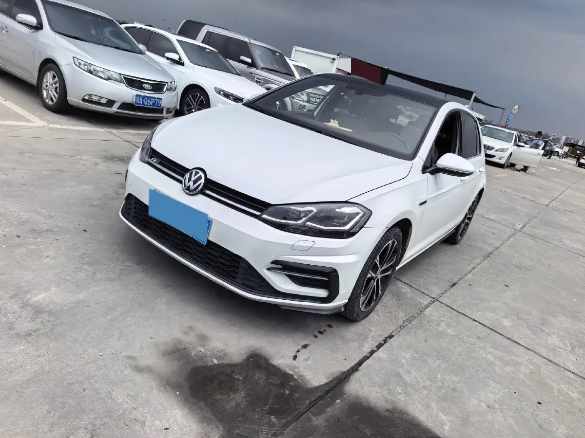 2020 Volkswagen Golf 1.4T 150HP L4 7DCT,autocango,china used car exporter,china ev exporter,chinese used car exporter,chinese used ev exporter