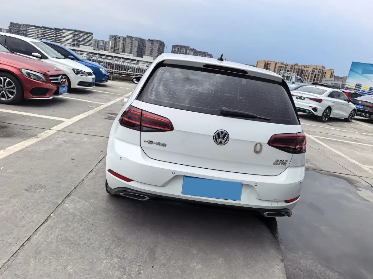 2020 Volkswagen Golf 1.4T 150HP L4 7DCT,autocango,china used car exporter,china ev exporter,chinese used car exporter,chinese used ev exporter