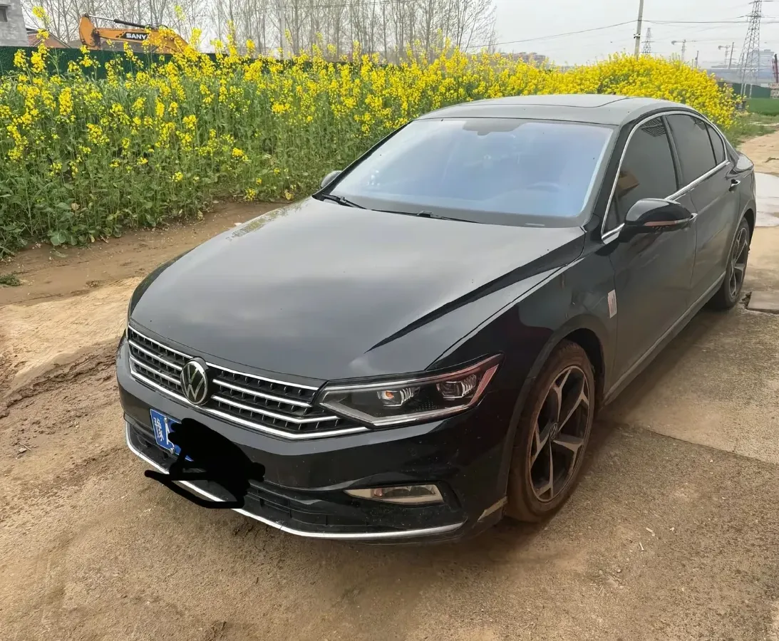 2023 Volkswagen Magotan 2.0T 186HP L4 7DCT,autocango,china used car exporter,china ev exporter,chinese used car exporter,chinese used ev exporter