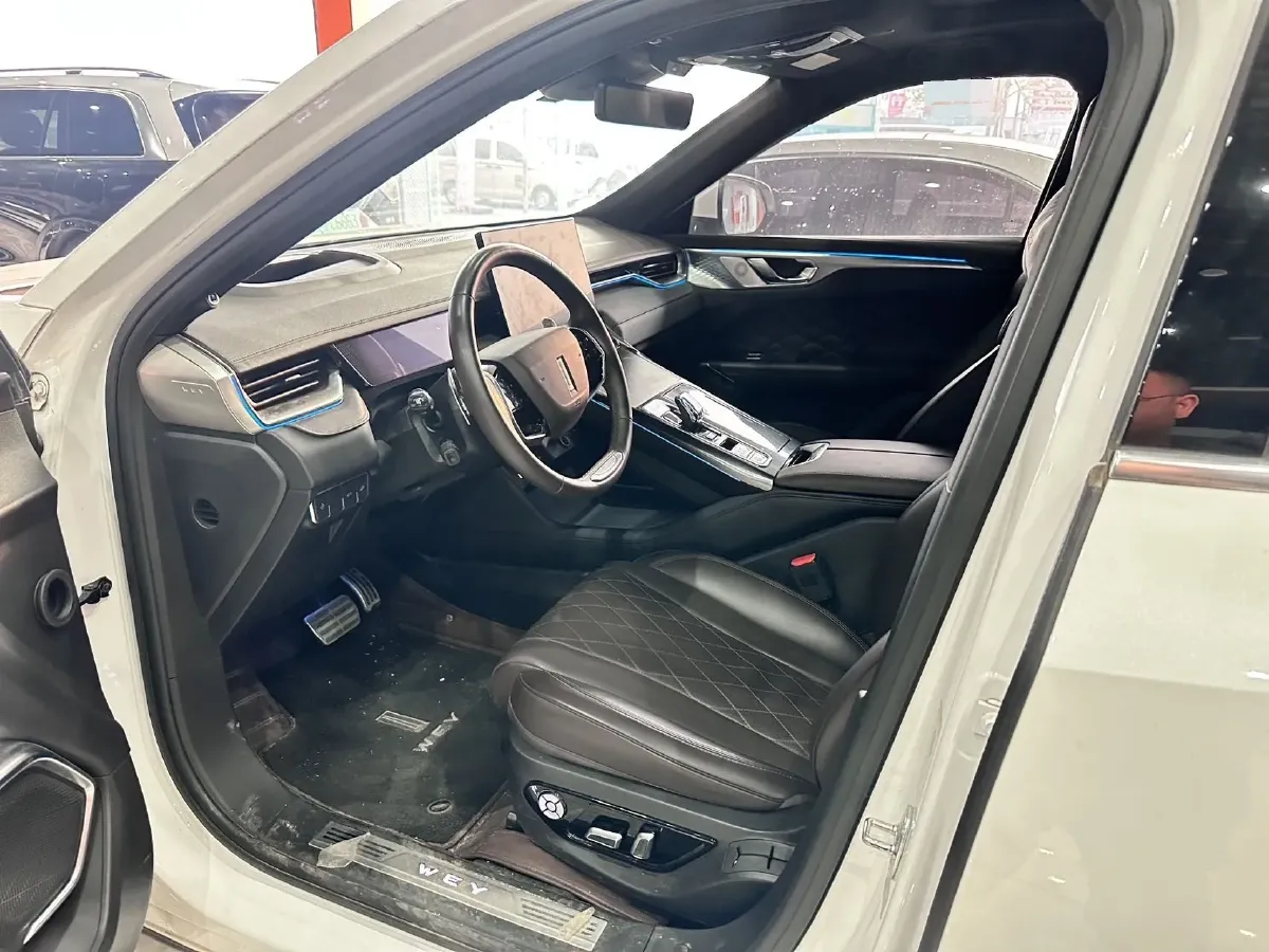 2021 MINI MINI 1.5T 102HP L3 7DCT,autocango,china used car exporter,china ev exporter,chinese used car exporter,chinese used ev exporter