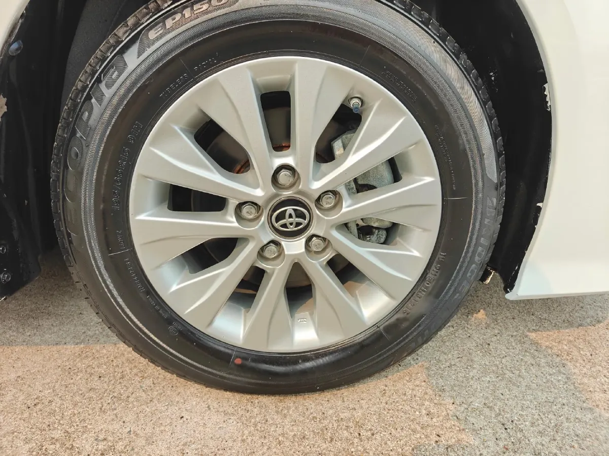 2021 Toyota Corolla 1.2T 116HP L4 CVT,autocango,china used car exporter,china ev exporter,chinese used car exporter,chinese used ev exporter