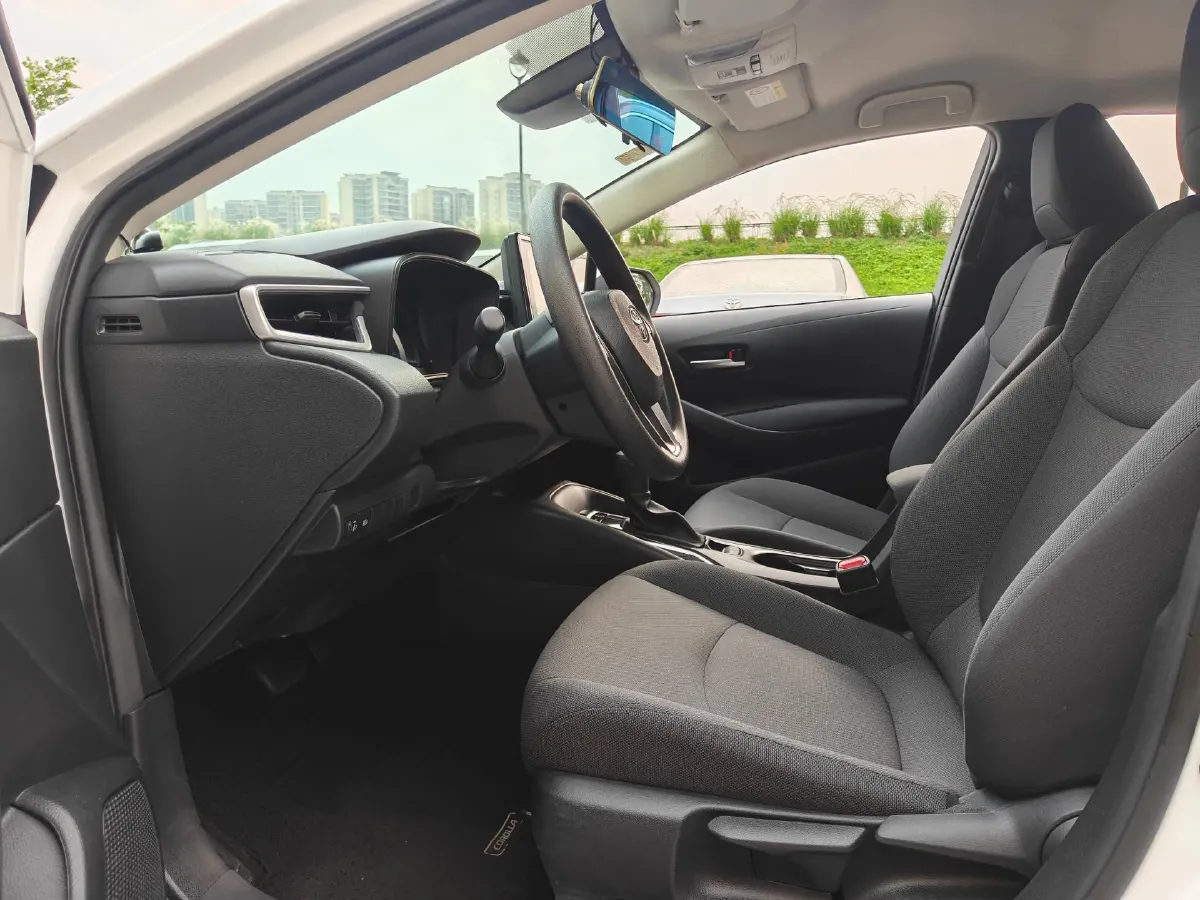 2021 Toyota Corolla 1.2T 116HP L4 CVT,autocango,china used car exporter,china ev exporter,chinese used car exporter,chinese used ev exporter