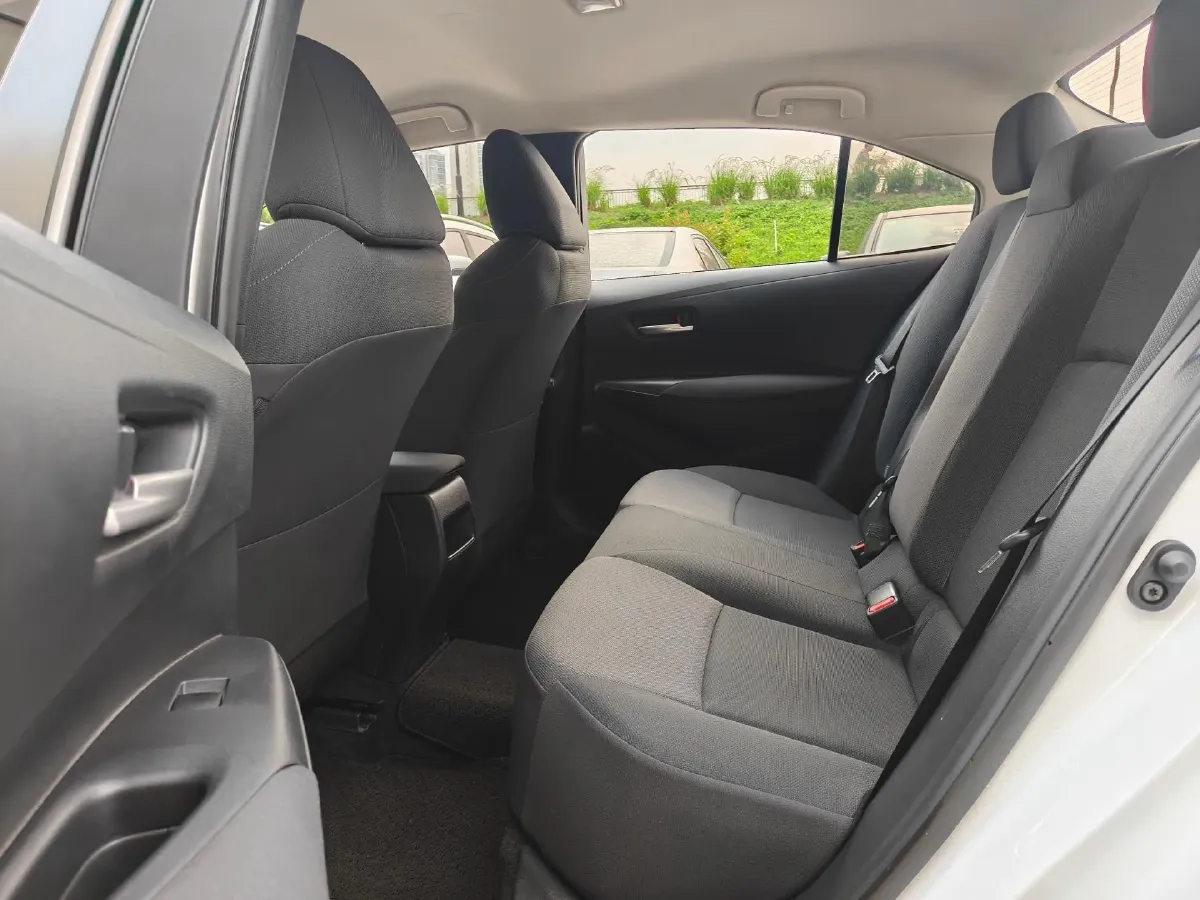 2021 Toyota Corolla 1.2T 116HP L4 CVT,autocango,china used car exporter,china ev exporter,chinese used car exporter,chinese used ev exporter