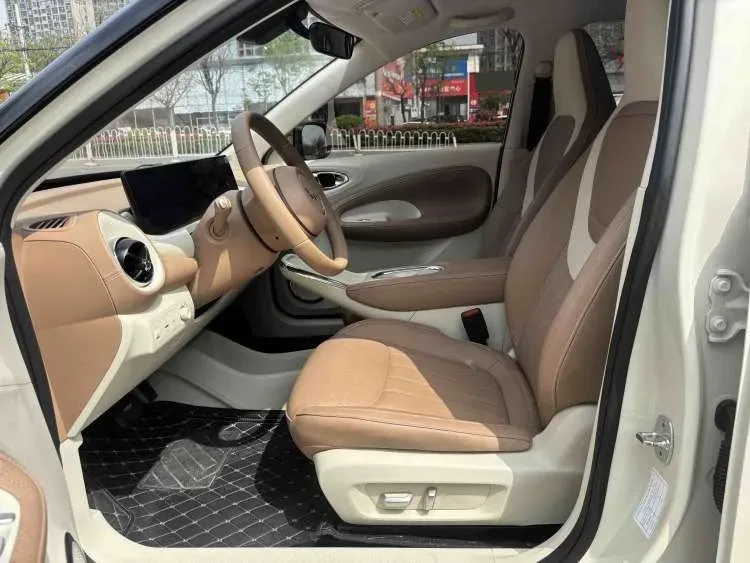 2025 WuLing BinGuo BEV,autocango,china used car exporter,china ev exporter,chinese used car exporter,chinese used ev exporter