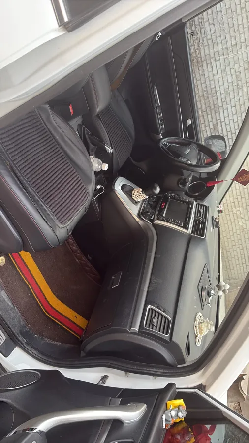 2018 Haval M6 1.5T 150HP L4 7DCT,autocango,china used car exporter,china ev exporter,chinese used car exporter,chinese used ev exporter