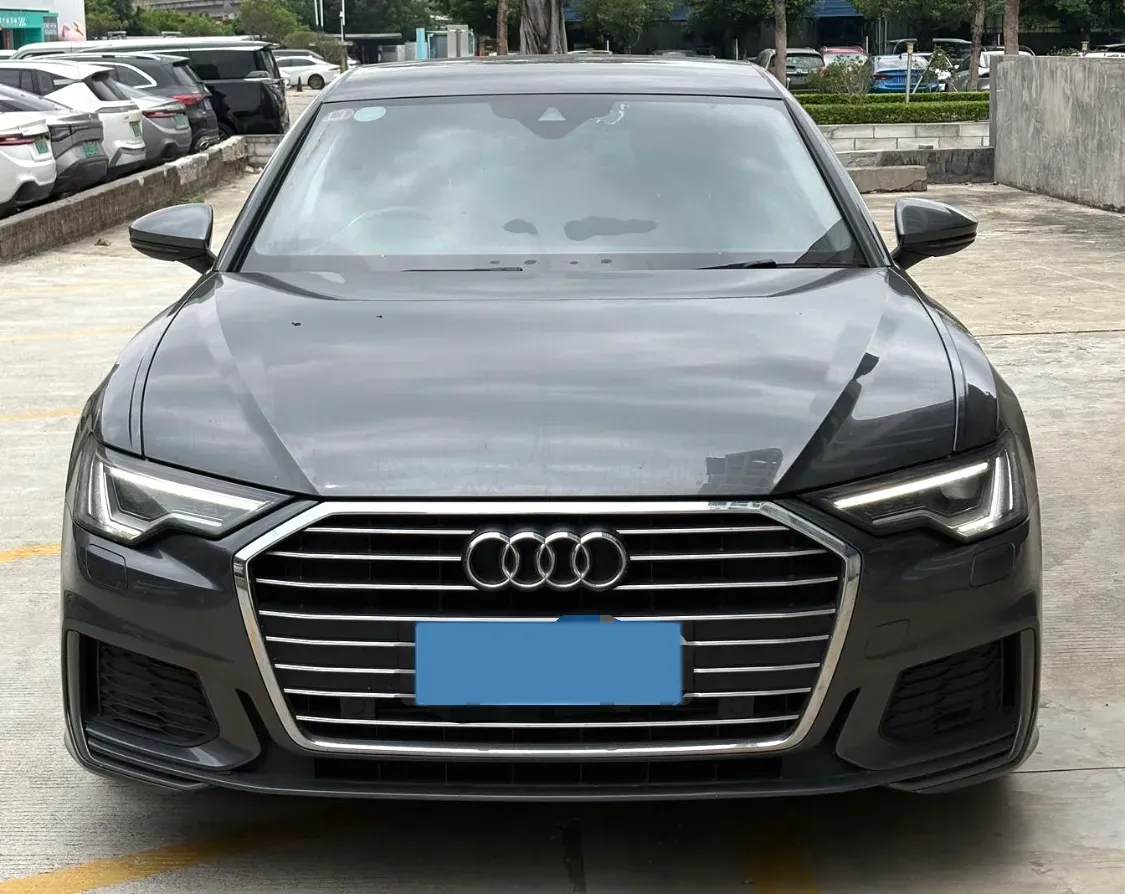 2021 Audi A6L 2.0T 224HP L4 7DCT,autocango,china used car exporter,china ev exporter,chinese used car exporter,chinese used ev exporter