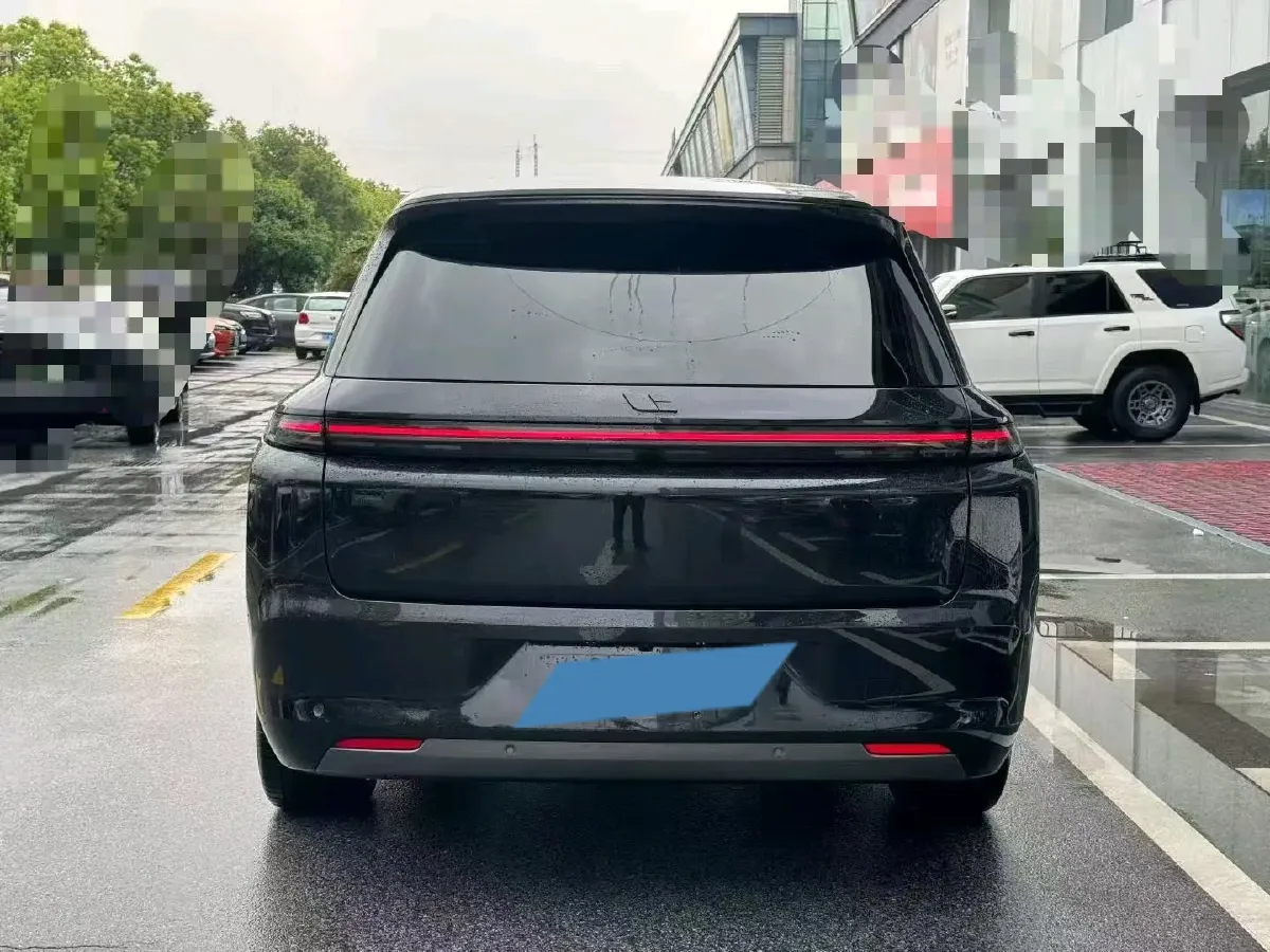 2025 Li L8 Range Extended 154HP REEV,autocango,china used car exporter,china ev exporter,chinese used car exporter,chinese used ev exporter