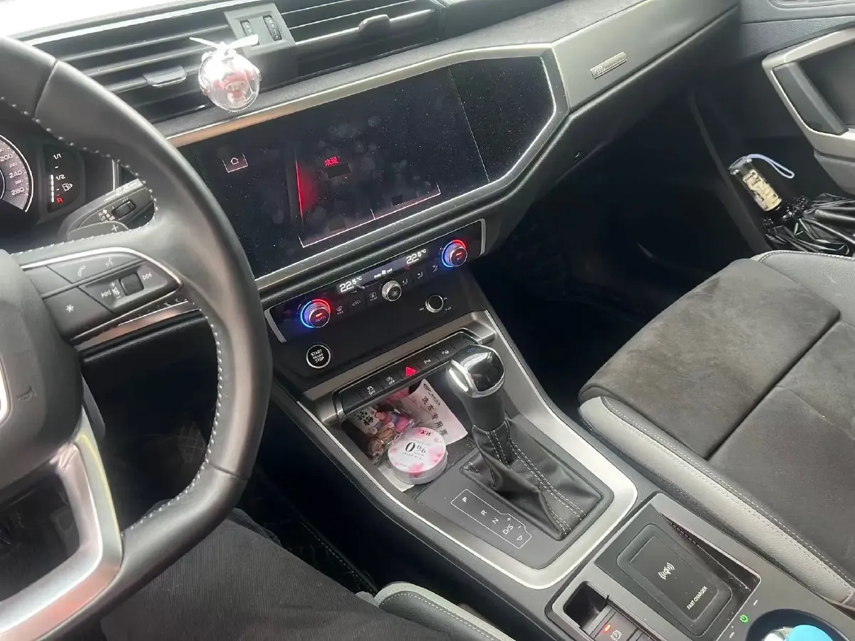 2022 Audi Q3 1.4T 150HP L4 7DCT,autocango,china used car exporter,china ev exporter,chinese used car exporter,chinese used ev exporter