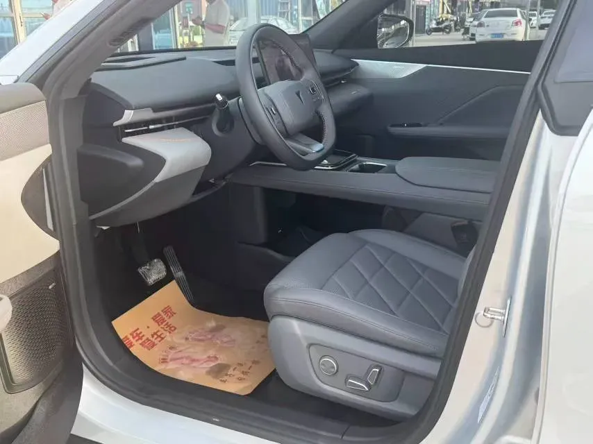 2025 ChangAn QiYuan A07 REEV 95HP REEV 28.4KWH,autocango,china used car exporter,china ev exporter,chinese used car exporter,chinese used ev exporter