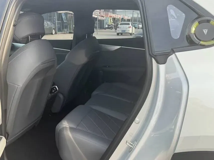 2025 ChangAn QiYuan A07 REEV 95HP REEV 28.4KWH,autocango,china used car exporter,china ev exporter,chinese used car exporter,chinese used ev exporter