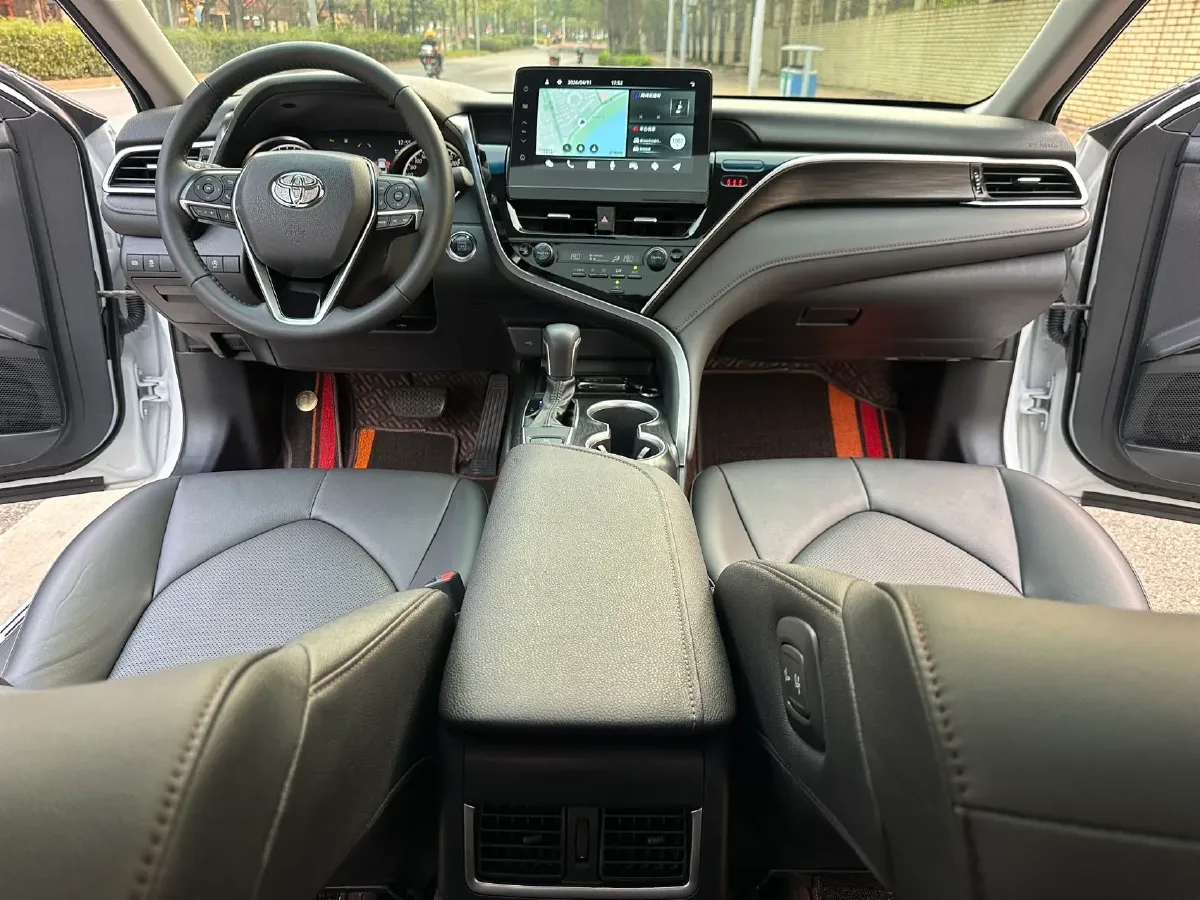 2023 Toyota Camry 2.0L 177HP L4 CVT,autocango,china used car exporter,china ev exporter,chinese used car exporter,chinese used ev exporter