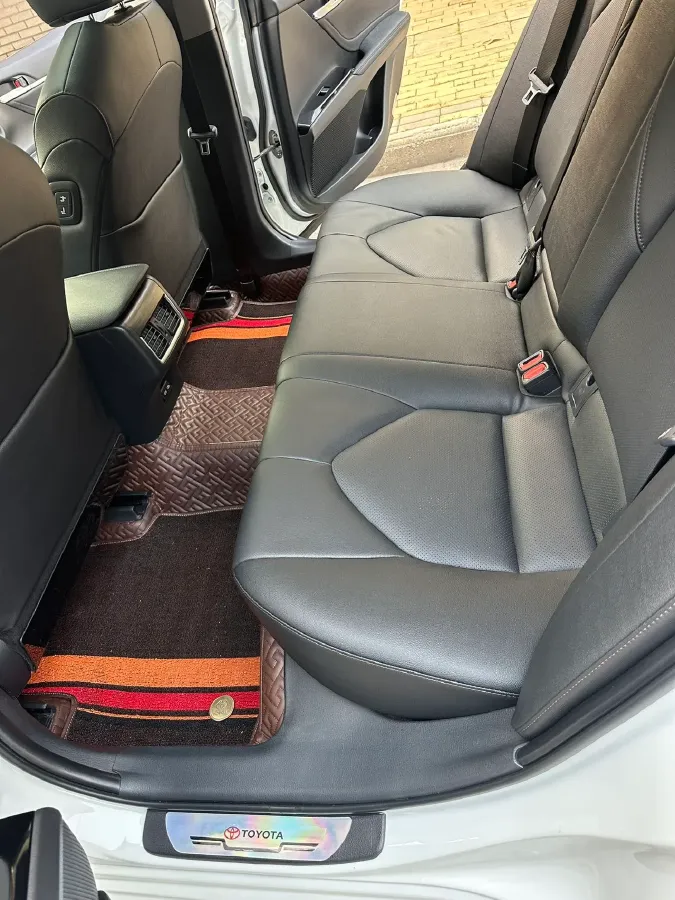 2023 Toyota Camry 2.0L 177HP L4 CVT,autocango,china used car exporter,china ev exporter,chinese used car exporter,chinese used ev exporter