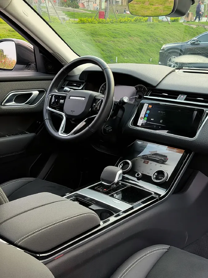 2023 Land Rover Range Rover Velar 2.0T 250HP L4 8AT,autocango,china used car exporter,china ev exporter,chinese used car exporter,chinese used ev exporter