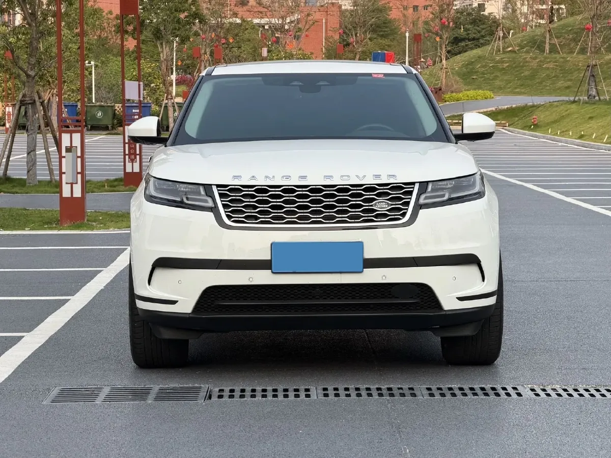 2023 Land Rover Range Rover Velar 2.0T 250HP L4 8AT,autocango,china used car exporter,china ev exporter,chinese used car exporter,chinese used ev exporter