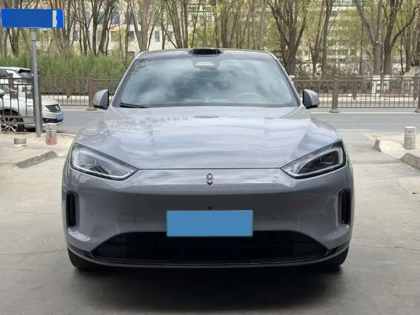 2025 AITO AITO M5 1.5T 152HP L4 REEV 42KWH,autocango,china used car exporter,china ev exporter,chinese used car exporter,chinese used ev exporter