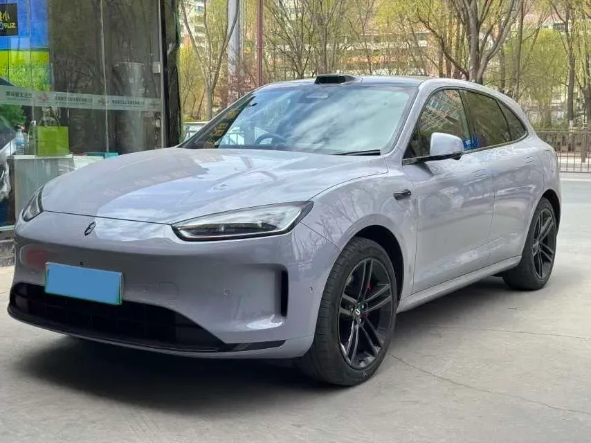 2025 AITO AITO M5 1.5T 152HP L4 REEV 42KWH,autocango,china used car exporter,china ev exporter,chinese used car exporter,chinese used ev exporter