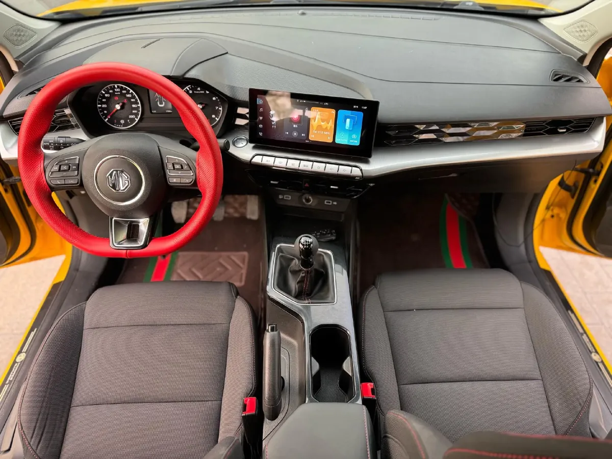 2021 MG 5 1.5L 120HP L4 5MT,autocango,china used car exporter,china ev exporter,chinese used car exporter,chinese used ev exporter