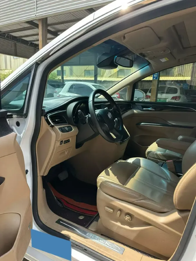 2022 Buick GL8 2.0T 237HP L4 9AT,autocango,china used car exporter,china ev exporter,chinese used car exporter,chinese used ev exporter