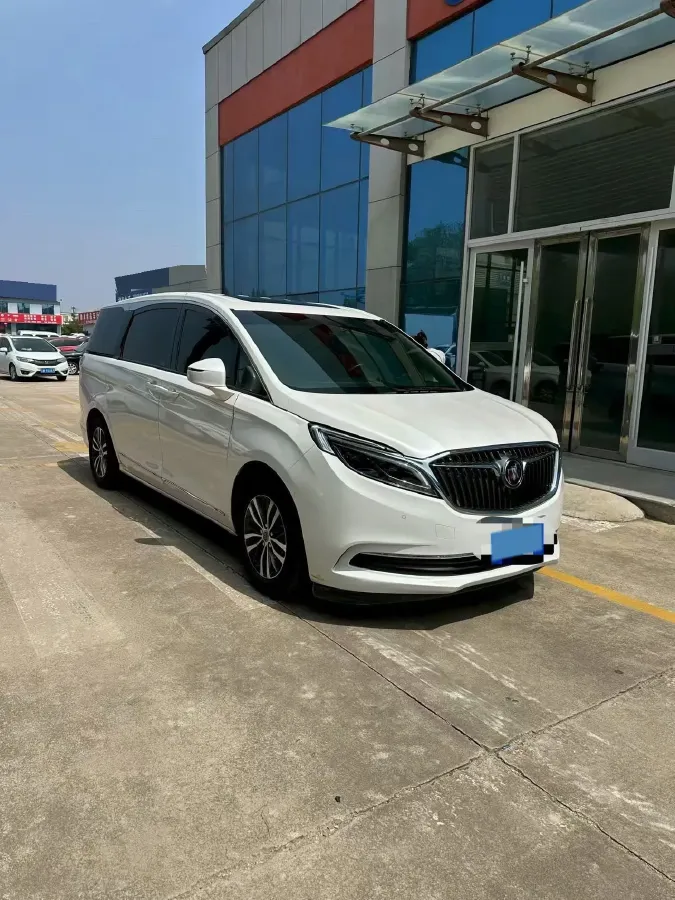 2022 Buick GL8 2.0T 237HP L4 9AT,autocango,china used car exporter,china ev exporter,chinese used car exporter,chinese used ev exporter