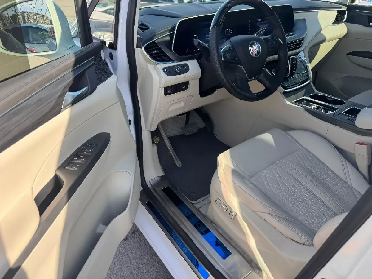 2023 Buick GL8 2.0T 237HP L4 9AT,autocango,china used car exporter,china ev exporter,chinese used car exporter,chinese used ev exporter