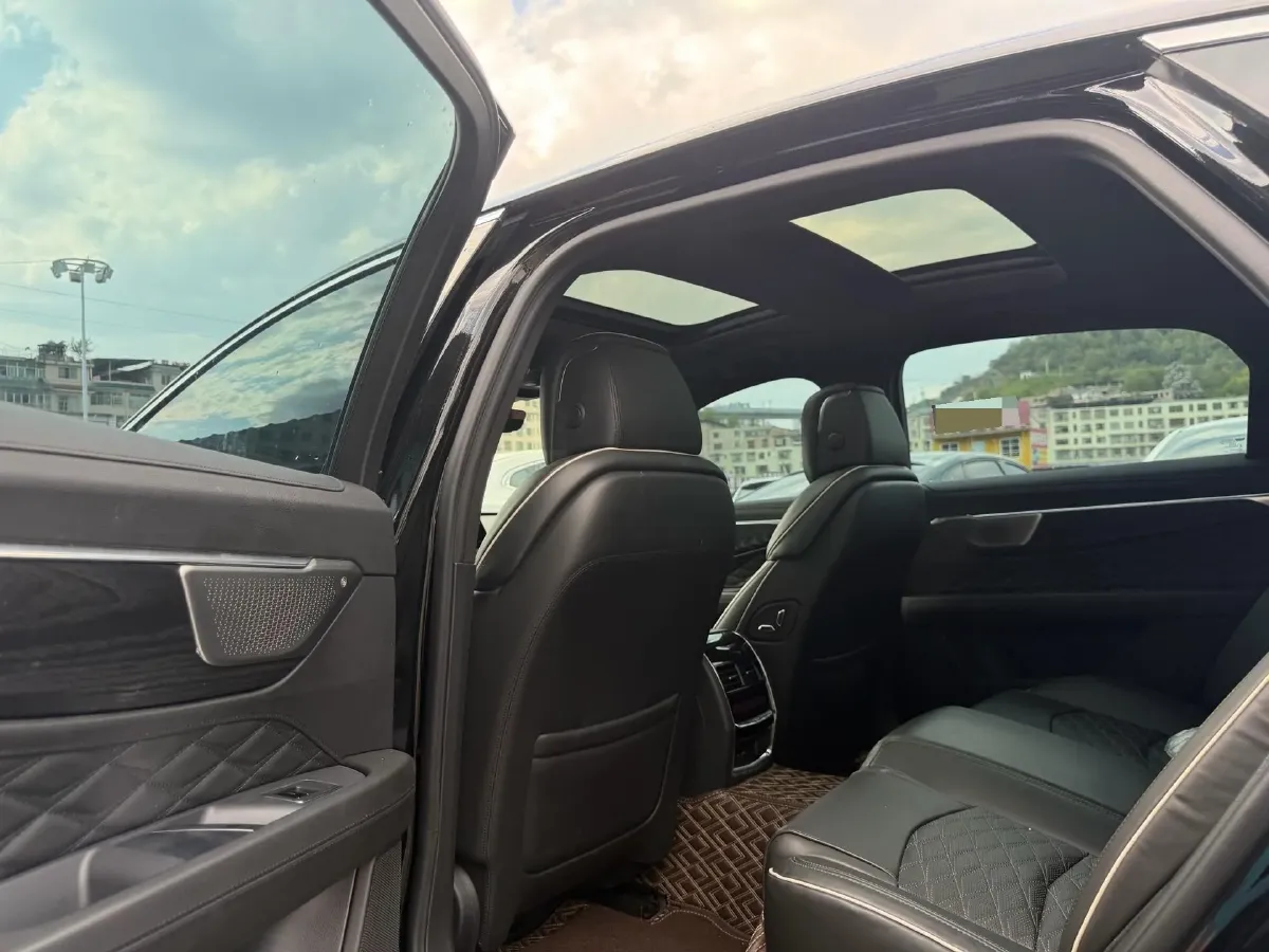 2023 Cadillac CT6 2.0T 237HP L4 10AT,autocango,china used car exporter,china ev exporter,chinese used car exporter,chinese used ev exporter