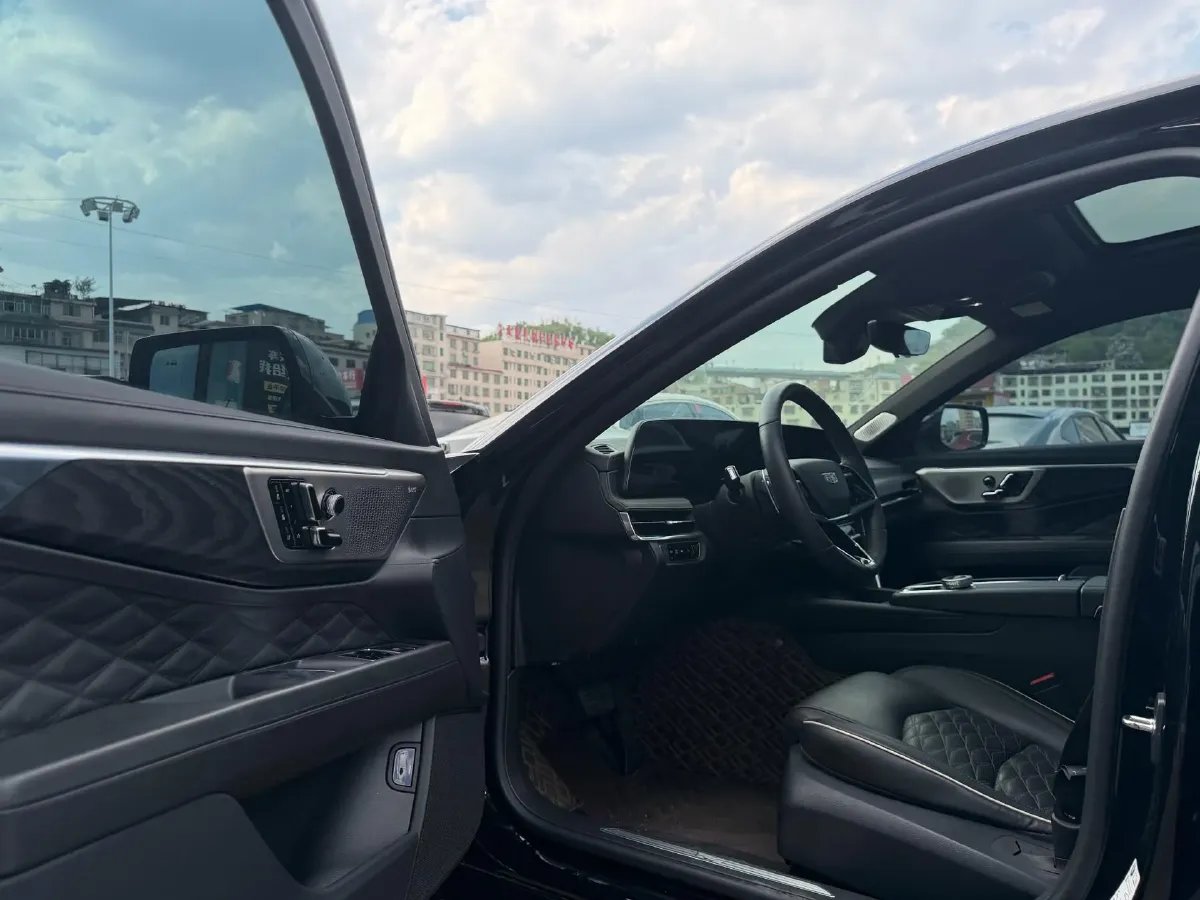 2023 Cadillac CT6 2.0T 237HP L4 10AT,autocango,china used car exporter,china ev exporter,chinese used car exporter,chinese used ev exporter