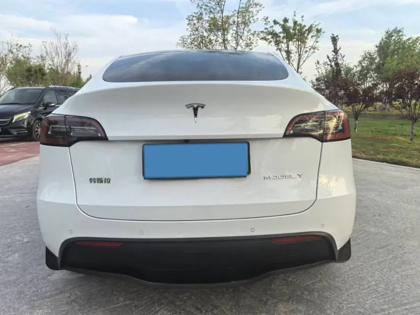 2022 Tesla Model Y BEV 60KWH,autocango,china used car exporter,china ev exporter,chinese used car exporter,chinese used ev exporter