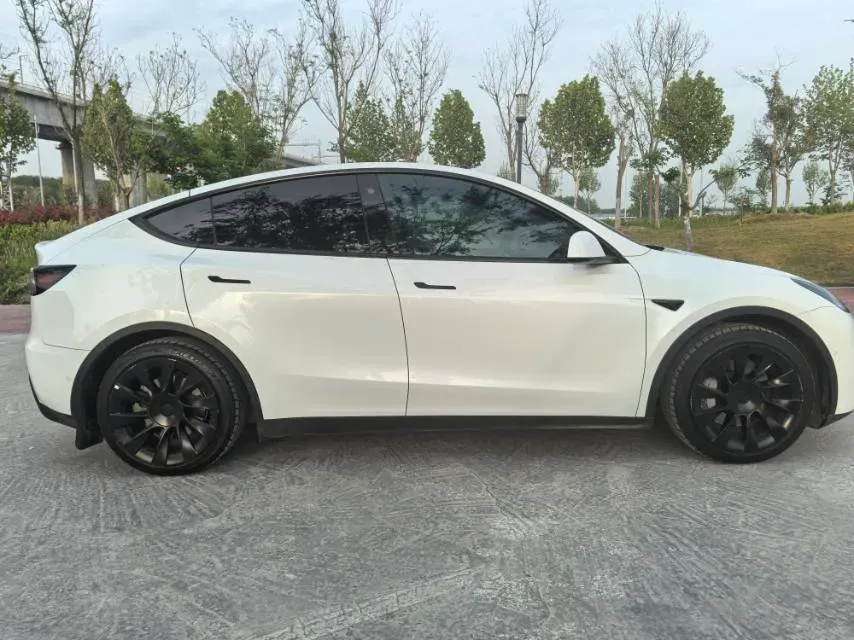 2022 Tesla Model Y BEV 60KWH,autocango,china used car exporter,china ev exporter,chinese used car exporter,chinese used ev exporter