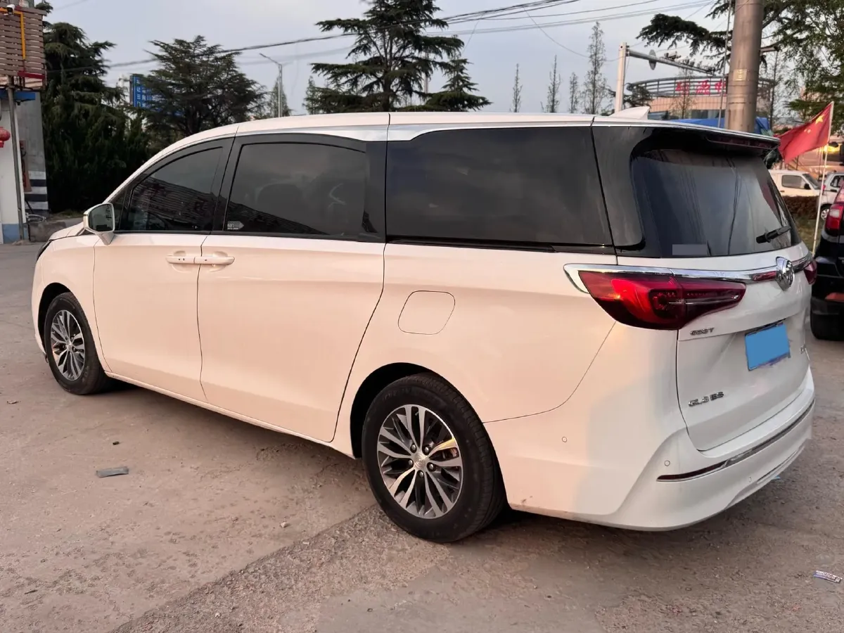 2021 Buick GL8 2.0T 237HP L4 9AT,autocango,china used car exporter,china ev exporter,chinese used car exporter,chinese used ev exporter