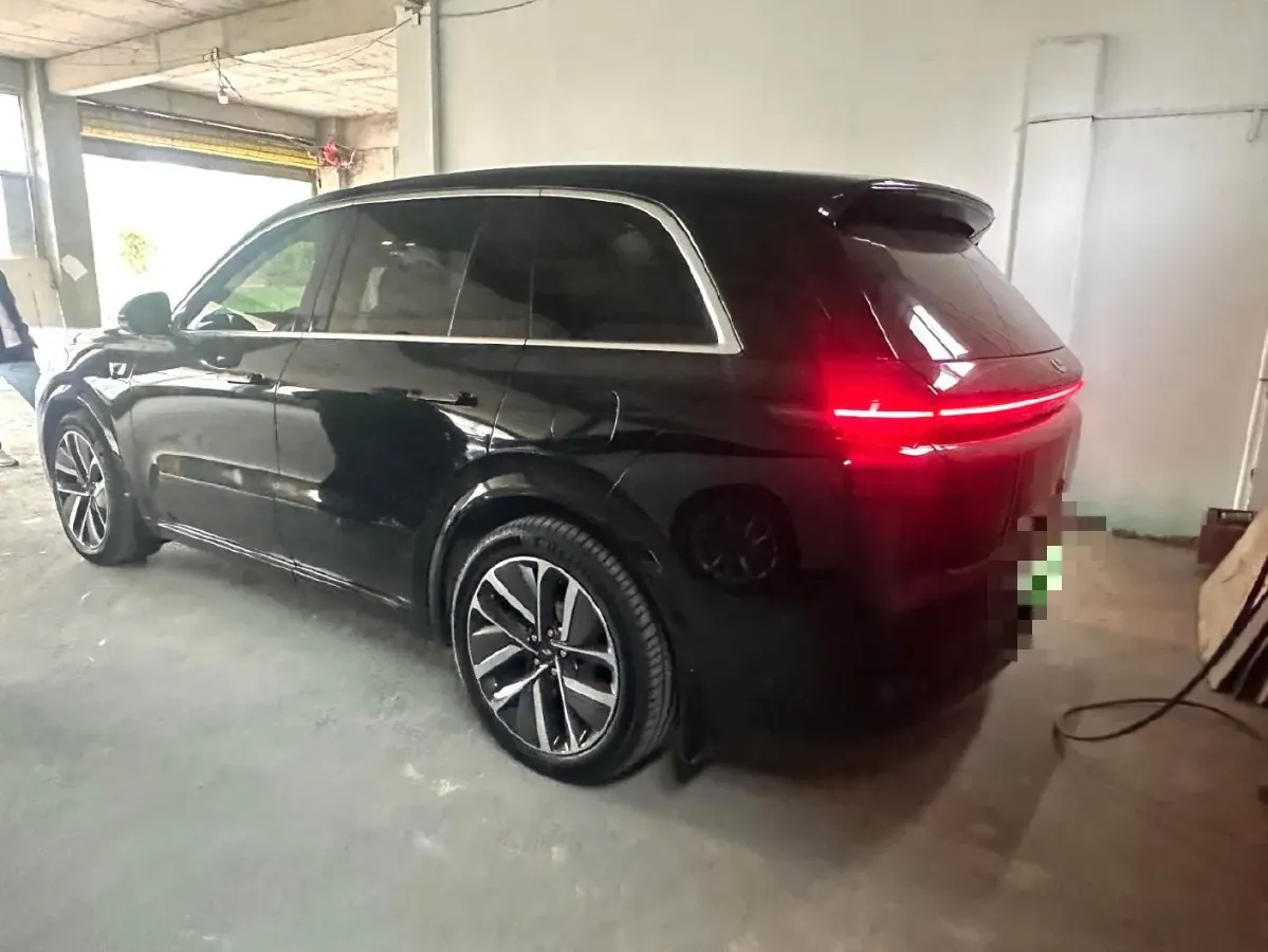 2024 Ford Bronco 2.3T 275HP L4 10AT,autocango,china used car exporter,china ev exporter,chinese used car exporter,chinese used ev exporter