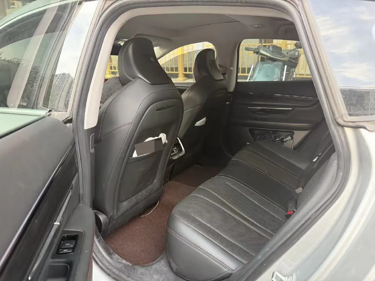 2020 Xpeng P7 BEV 70.8KWH,autocango,china used car exporter,china ev exporter,chinese used car exporter,chinese used ev exporter