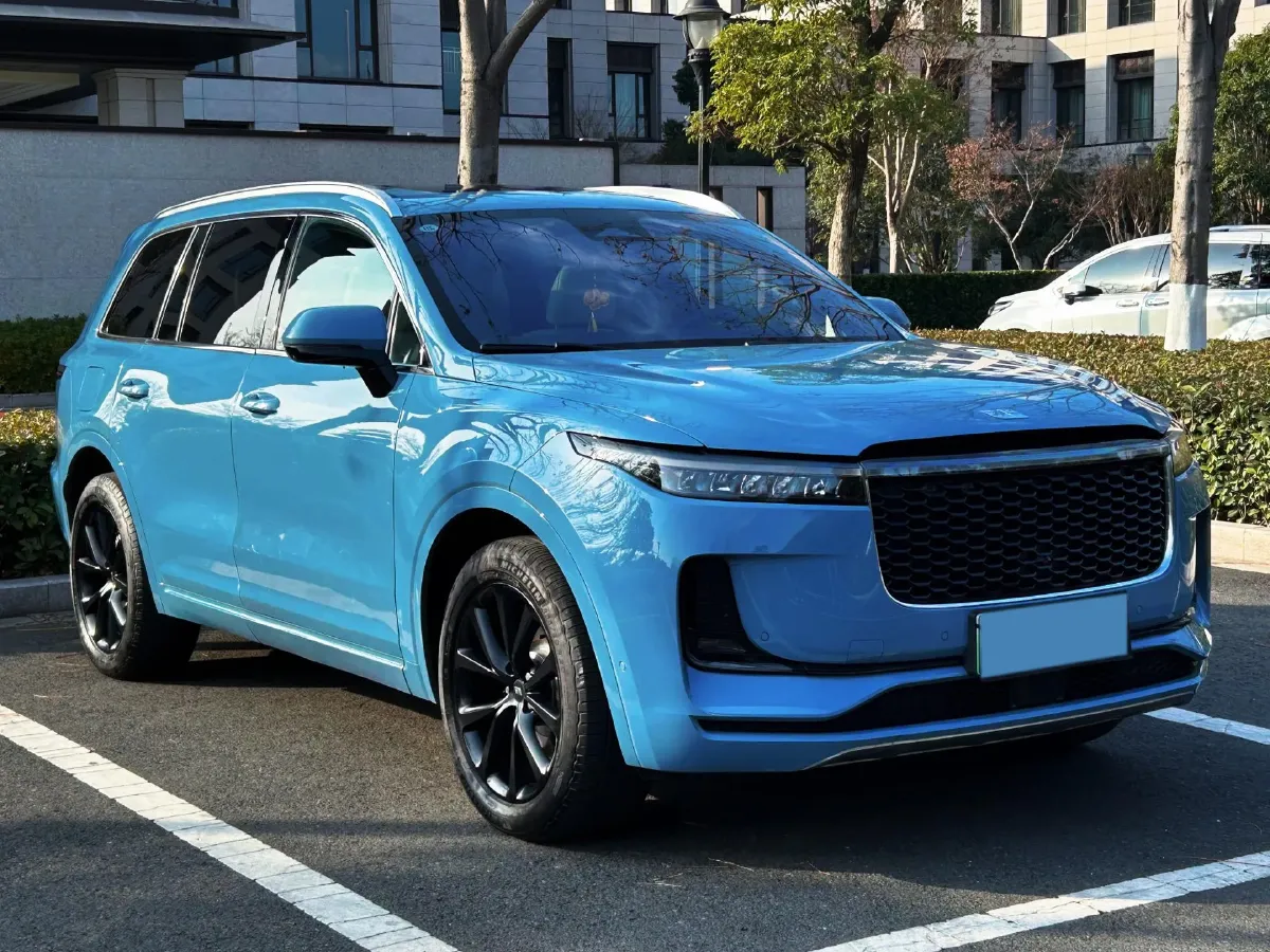 2020 Li ONE Range Extended 131HP REEV 40.5KWH,autocango,china used car exporter,china ev exporter,chinese used car exporter,chinese used ev exporter