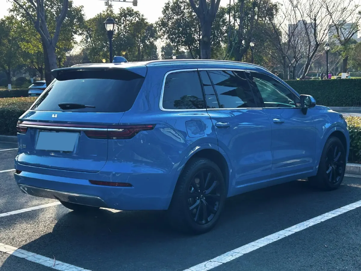 2020 Li ONE Range Extended 131HP REEV 40.5KWH,autocango,china used car exporter,china ev exporter,chinese used car exporter,chinese used ev exporter